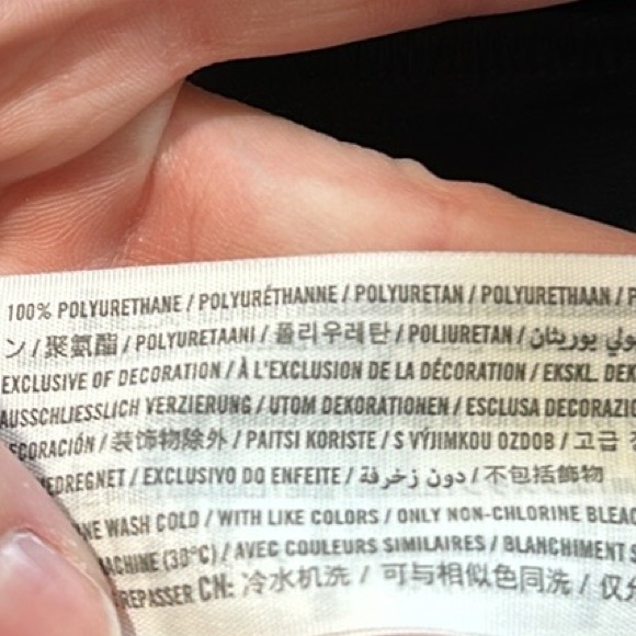 Abercrombie & Fitch Vegan Leather Skinny High Rise Pants - Picture 6 of 6